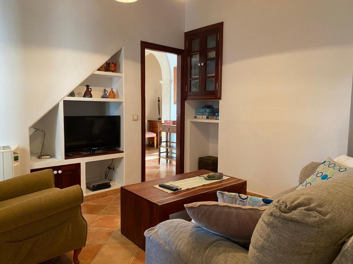 פוינסה Casa Nuria, En El Centro, Al Lado De La Escalinata Del Calvario Para 6 Personas מראה חיצוני תמונה